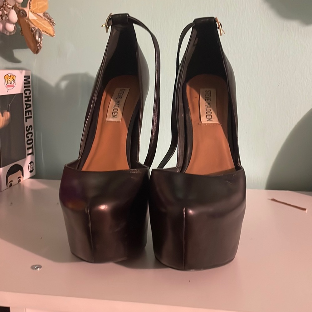 Black heels